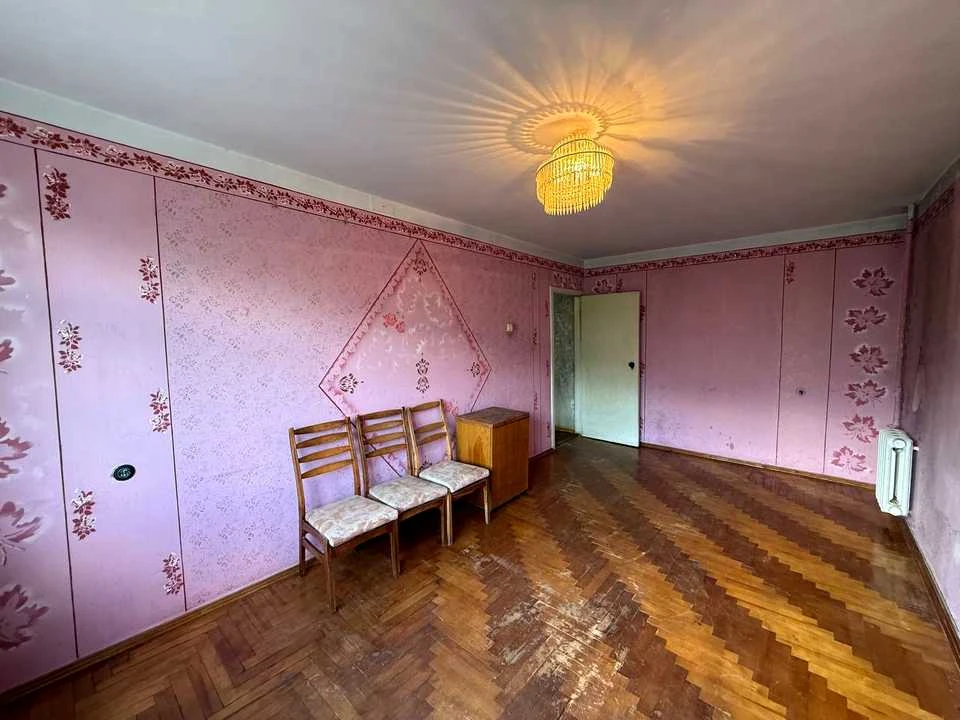 Apartment. Kharkiv, Svitla St.