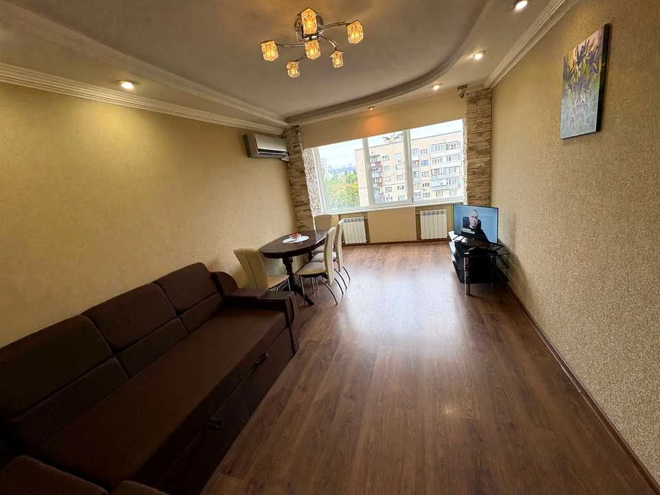 Apartment. Entuziastiv Street, Kyiv