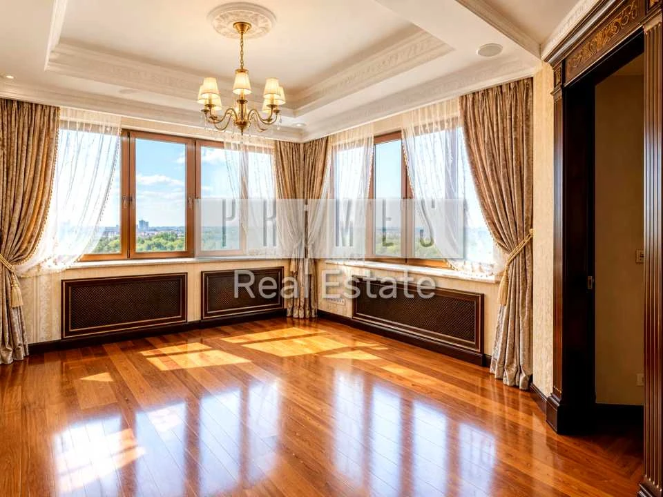 Apartment. Klovsky Uzviz, Kyiv