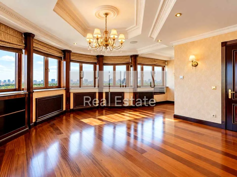 Apartment. Klovsky Uzviz, Kyiv