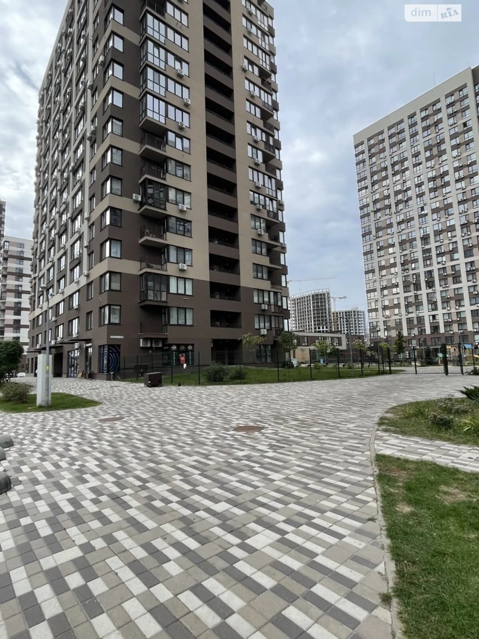 Продаж Квартира Виноградар