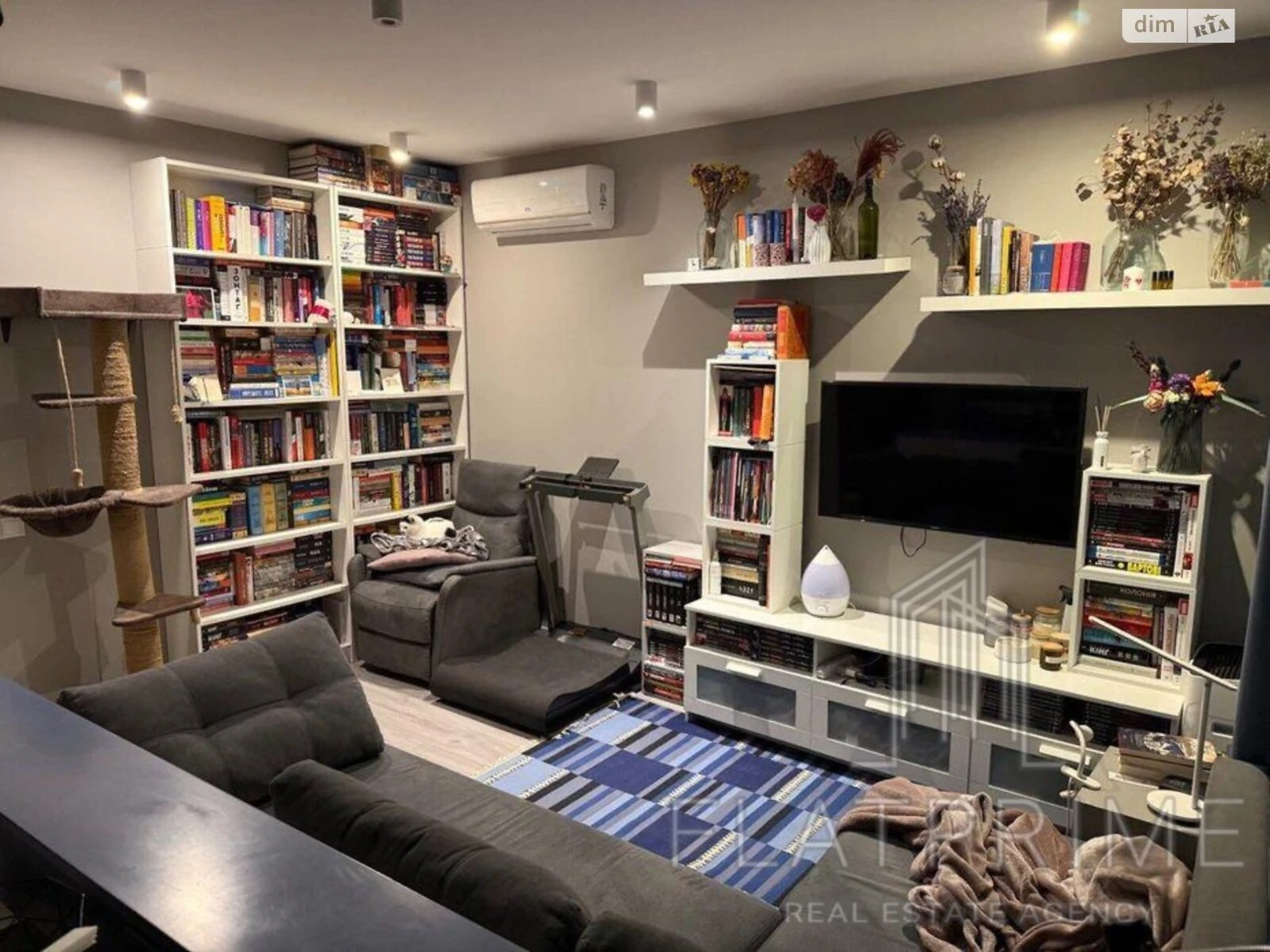 Apartment for Sale - Left Bank Area