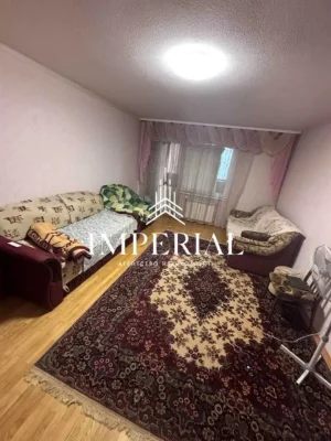 Продаж 3-кімнатної квартири біля метро Харківська, вул. Бажа