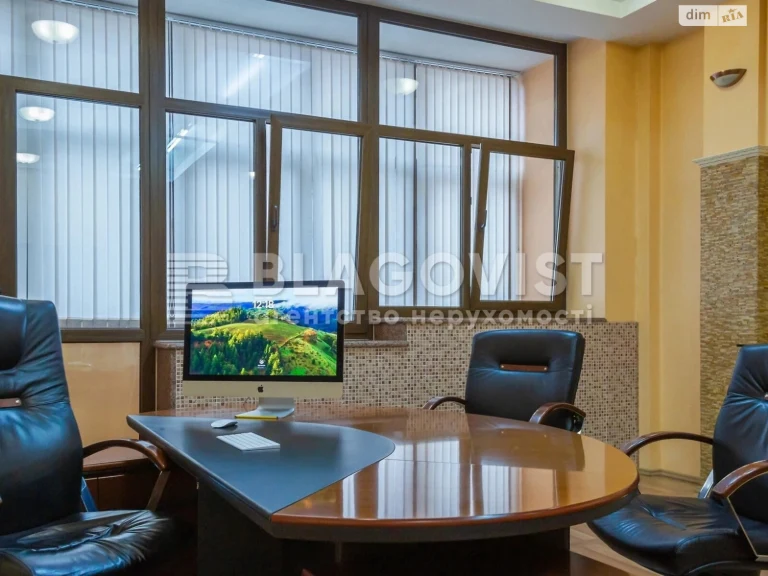 Продаж Квартири в ЖК "Тріумфальна Арка"