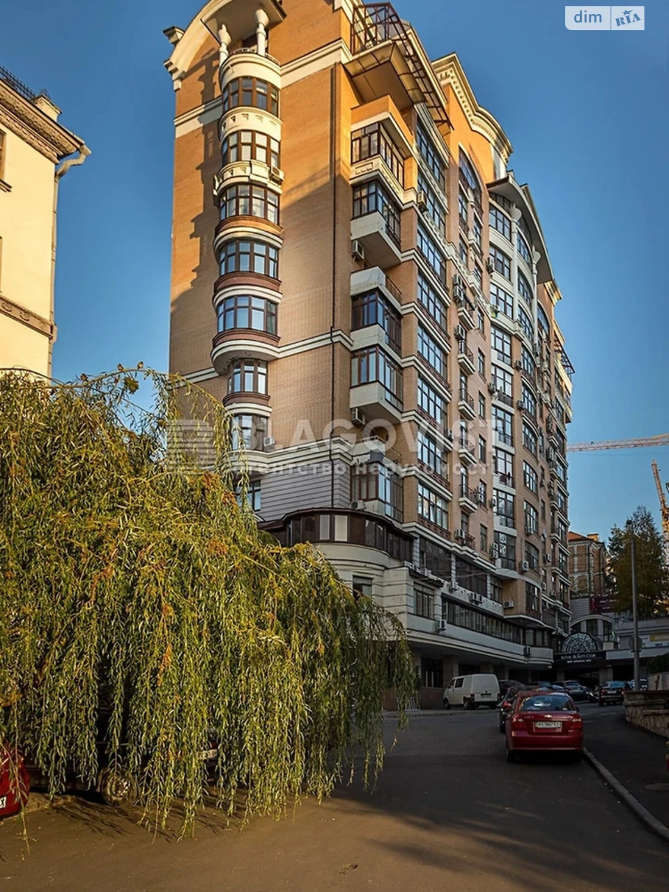 Продаж Квартири в ЖК "Тріумфальна Арка"