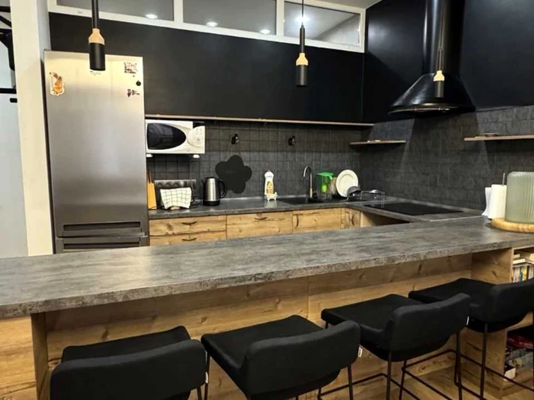 Apartment. Kharkiv, Naukі просп.