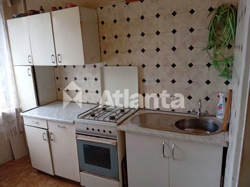 Apartment. Odesa, Prince Volodymyr Avenue