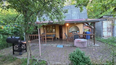 Продаж затишної дачі в с. Липівка — повністю готова до відпо
