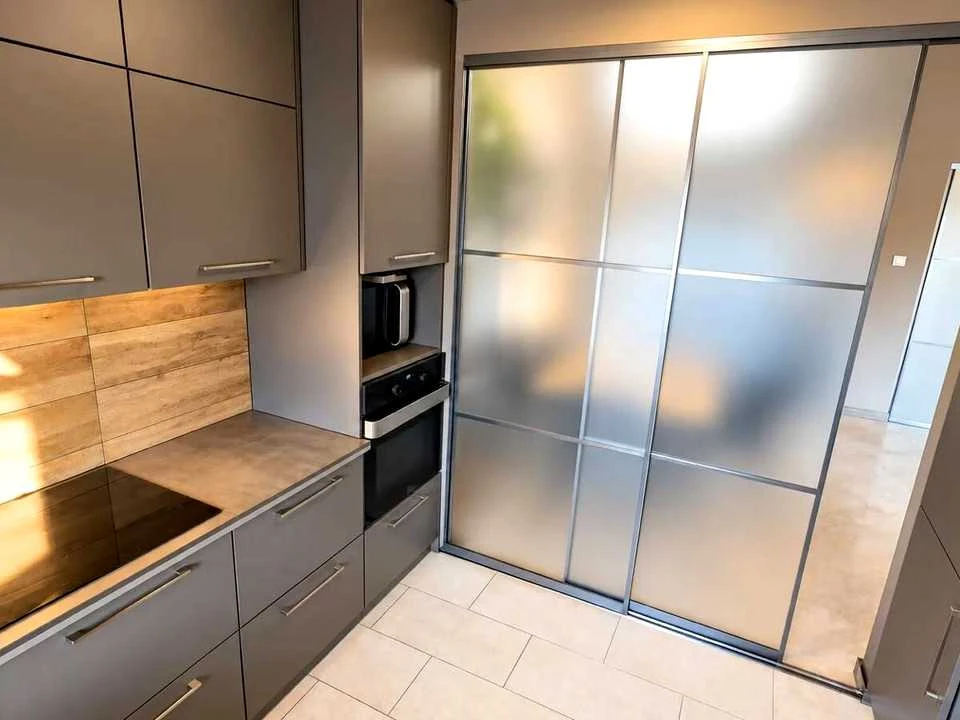 Apartment. Uzhgorod, Oleksandra Fedyncia st.