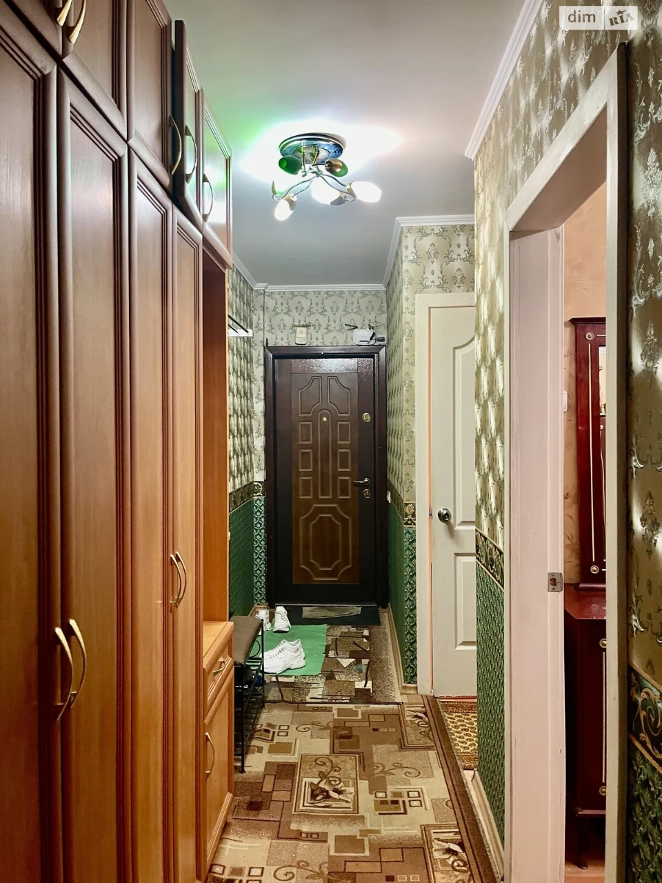 Долгосрочная Аренда Квартиры, Синий рынок