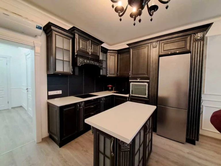 Apartment. Antonovicha Street, Kyiv