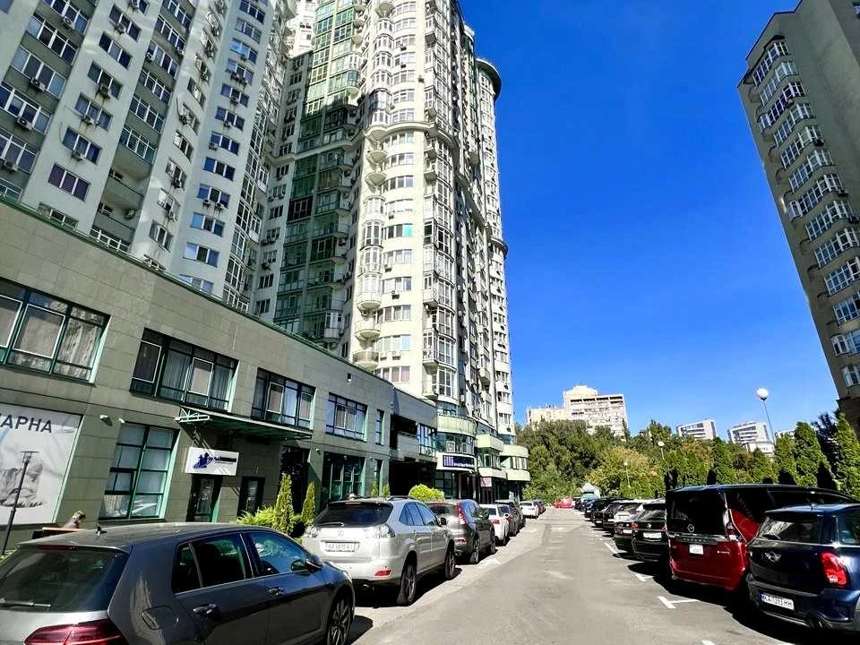 Квартира. Київ, Генерала Шаповала вул.