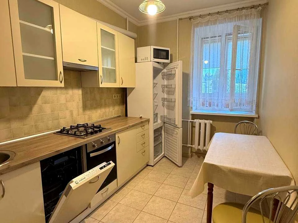 Квартира. Київ, Дарвіна вул.