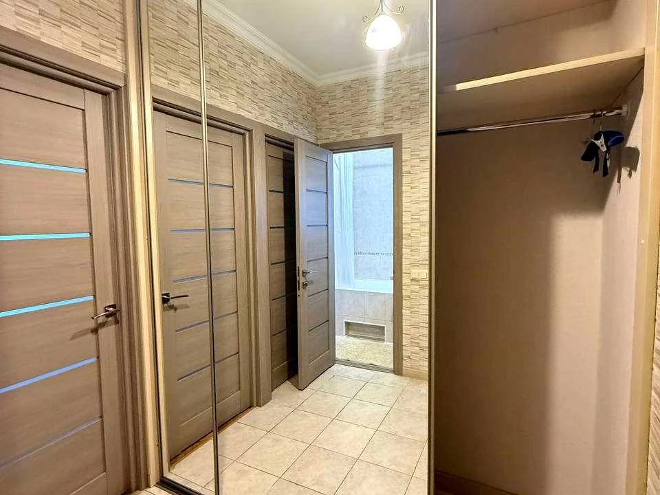 Квартира. Київ, Дарвіна вул.
