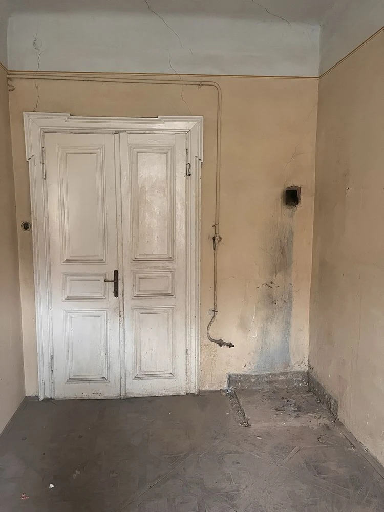 3-room Apartment on Krakow Street
