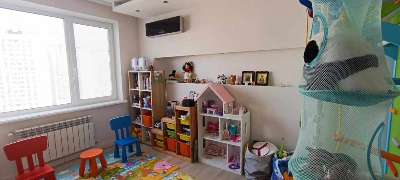 ВІД ВЛАСНИКА. Продається квартира, Осокорки