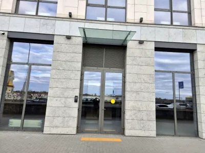 Sale of a 3-room apartment, 75 sq m, 3rd floor.