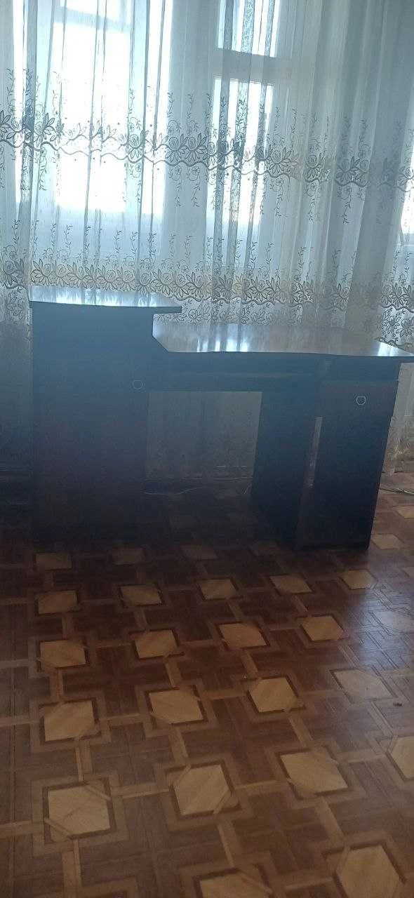 Продается 1-комнатная квартира в Азербайджанской 16/2