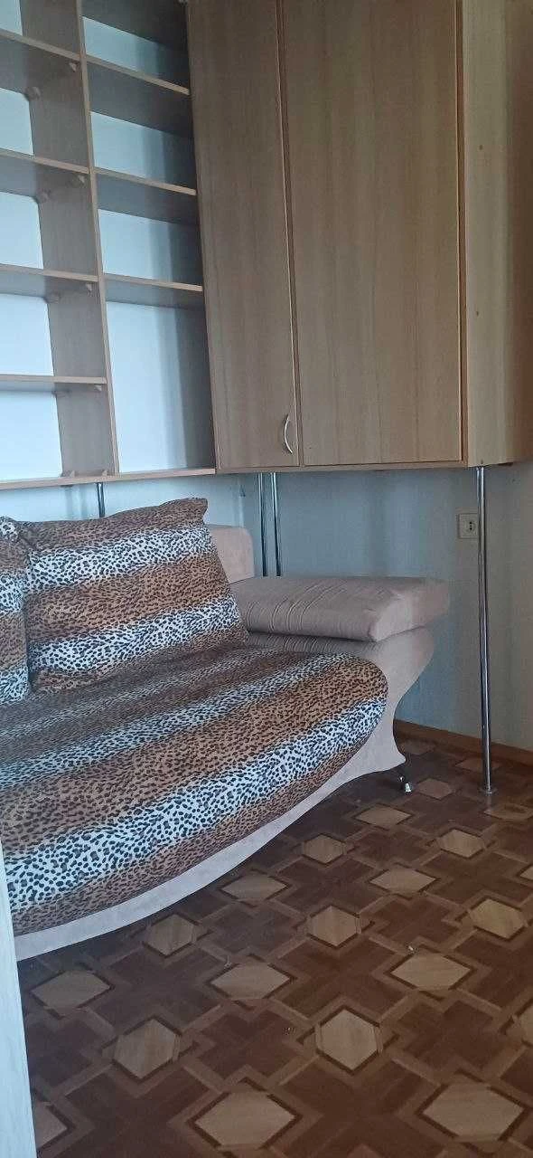 Продается 1-комнатная квартира в Азербайджанской 16/2
