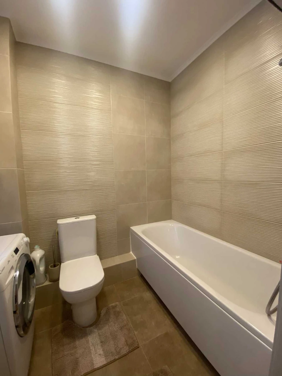 Sale of a 1-bedroom apartment in the modern L-Quarter residential complex