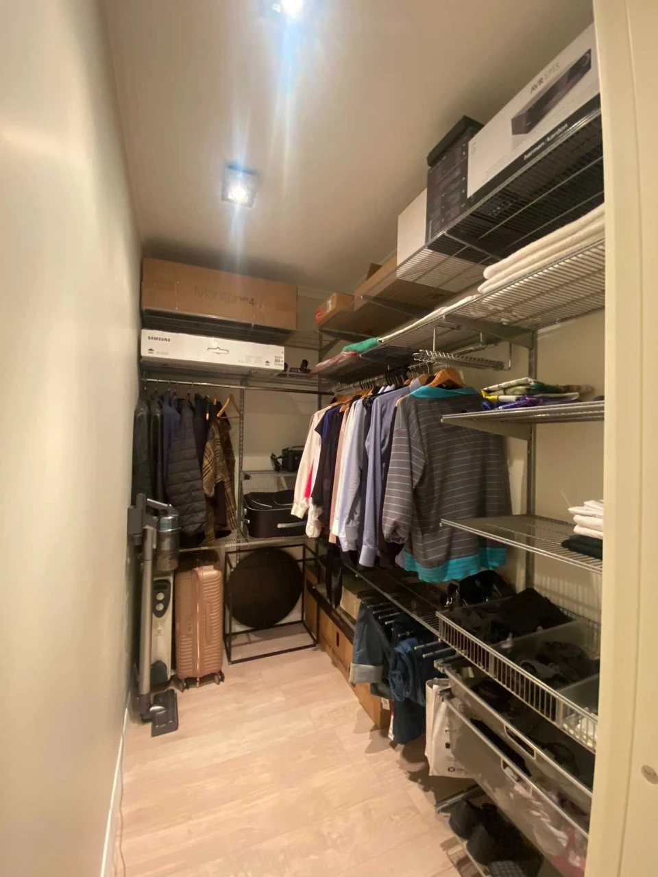 Sale of a 1-bedroom apartment in the modern L-Quarter residential complex