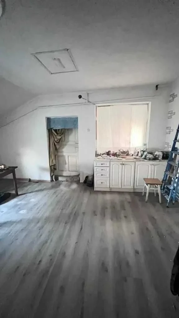 Продаж будинок 180м ділянка 1ар гараж 18м Новознесенська 110