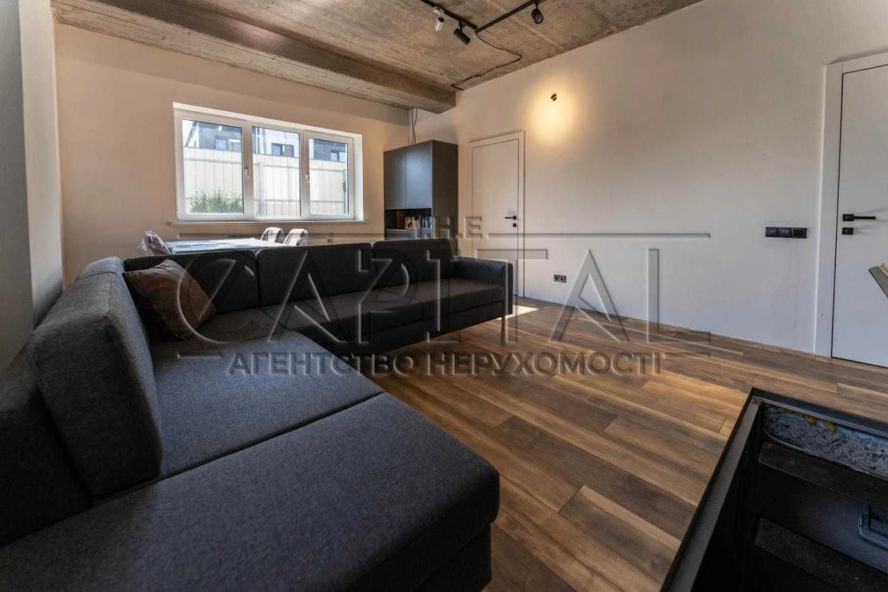 Продаж сучасного будинку з ремонтом, 300 м² Осокорки ТРЦ Мет