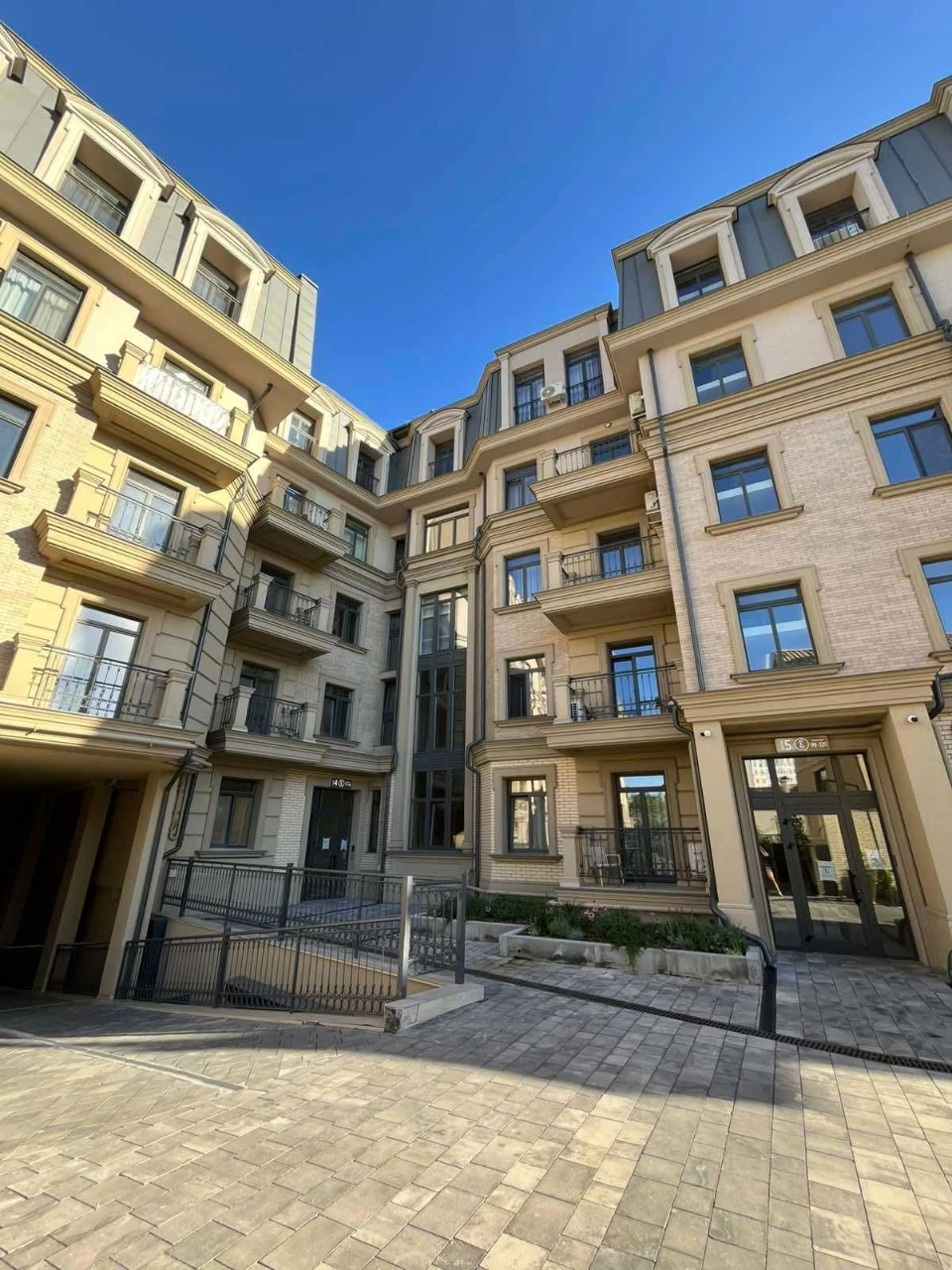 В продажу стильная квартира в ЖК "Консул" на 10 станции В. Фонтана