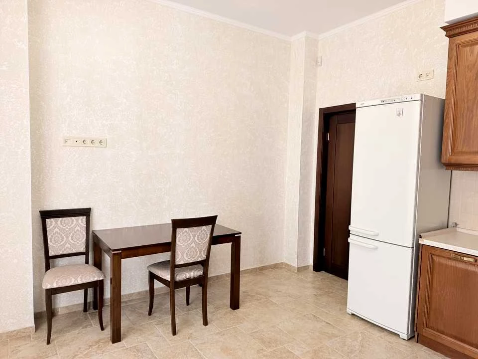 Apartment. Odesa, French Boulevard.