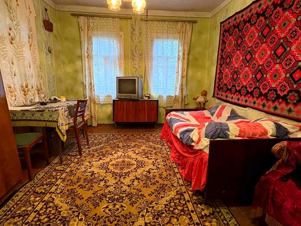 House. Kharkiv, Sortuvana Nabyezhna st.
