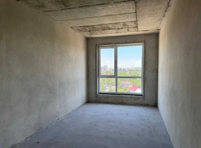 Two-bedroom apartment with city view