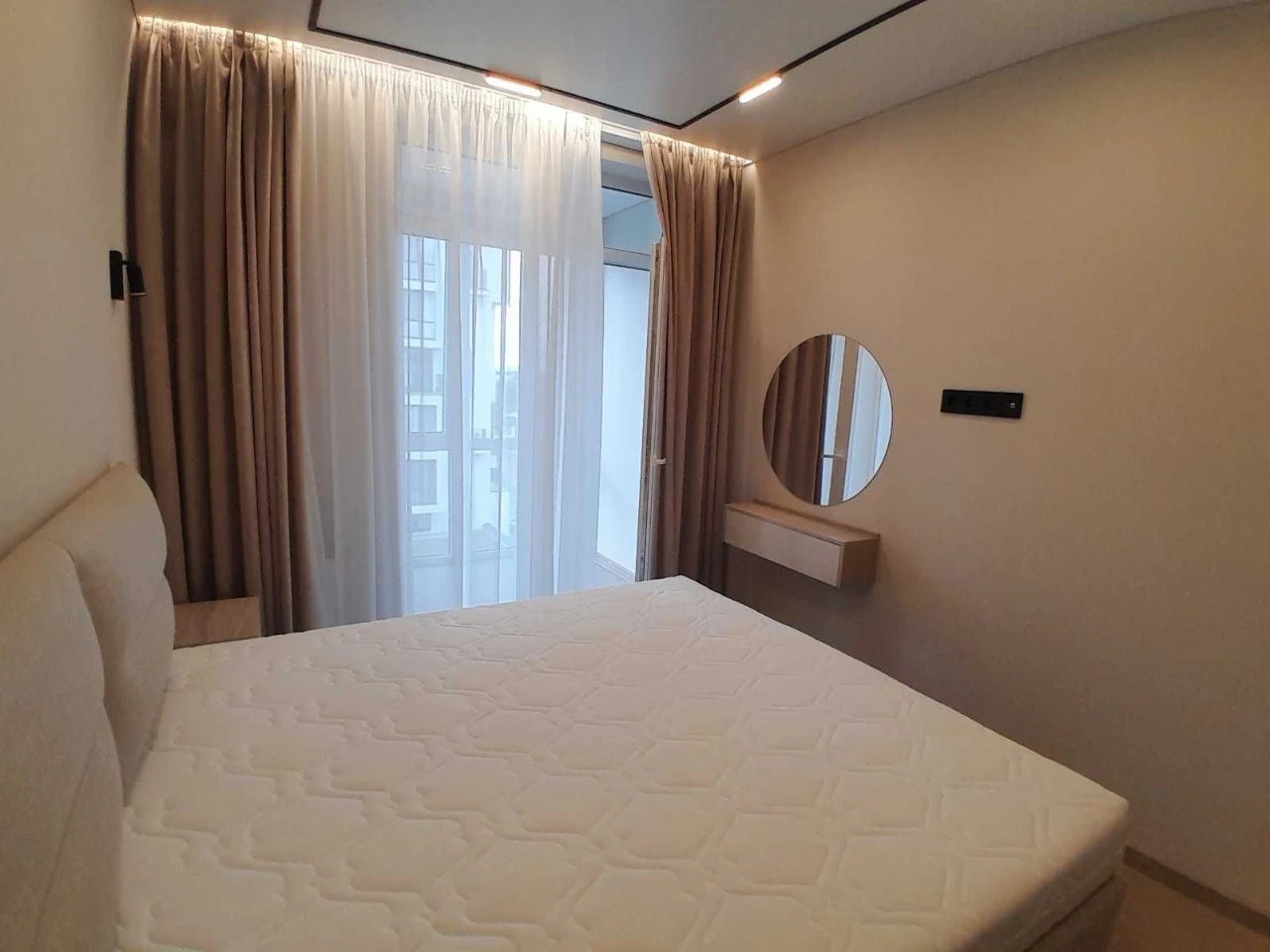 1-room apartment in complex В 4, fully equipped, Babiyaka st, K