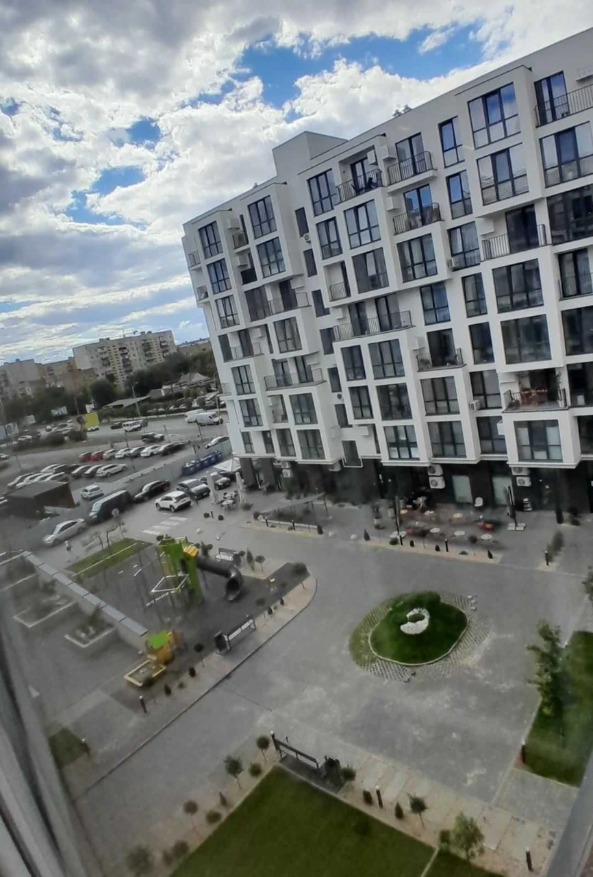 1-room apartment in complex В 4, fully equipped, Babiyaka st, K