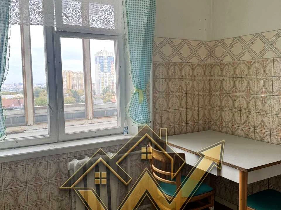Квартира. Киев, улица Ольжича