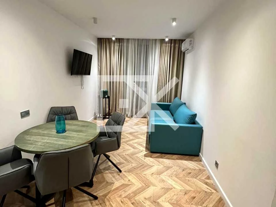 Apartment. Zarechnaya st.