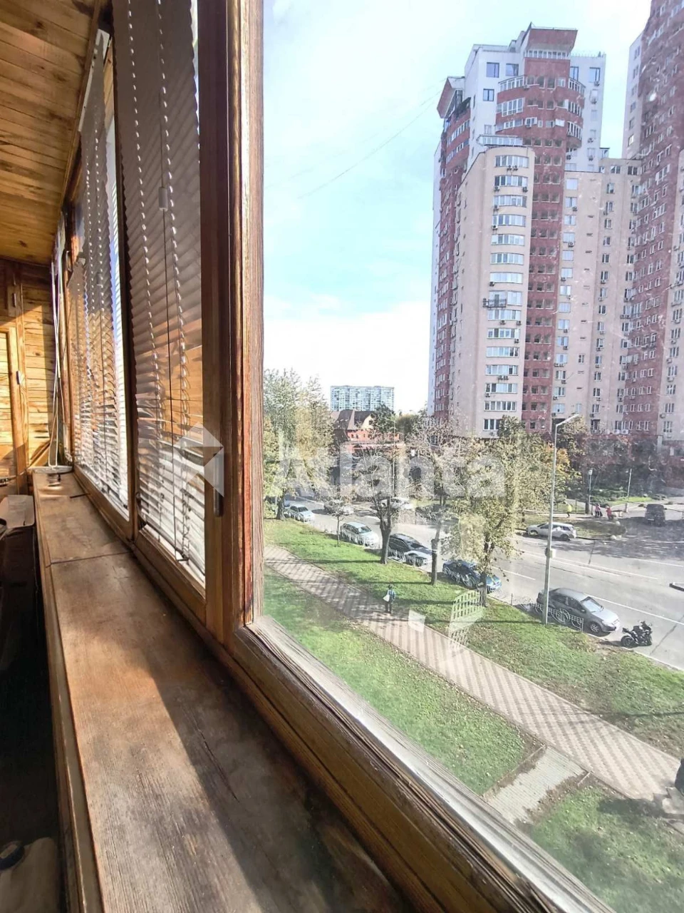 Квартира в Березняках, возле озера Тельбин.