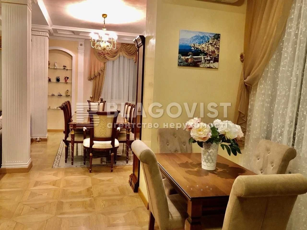 Продаж 4к квартира з чудовим краєвидом на Дніпро, вул. Старо