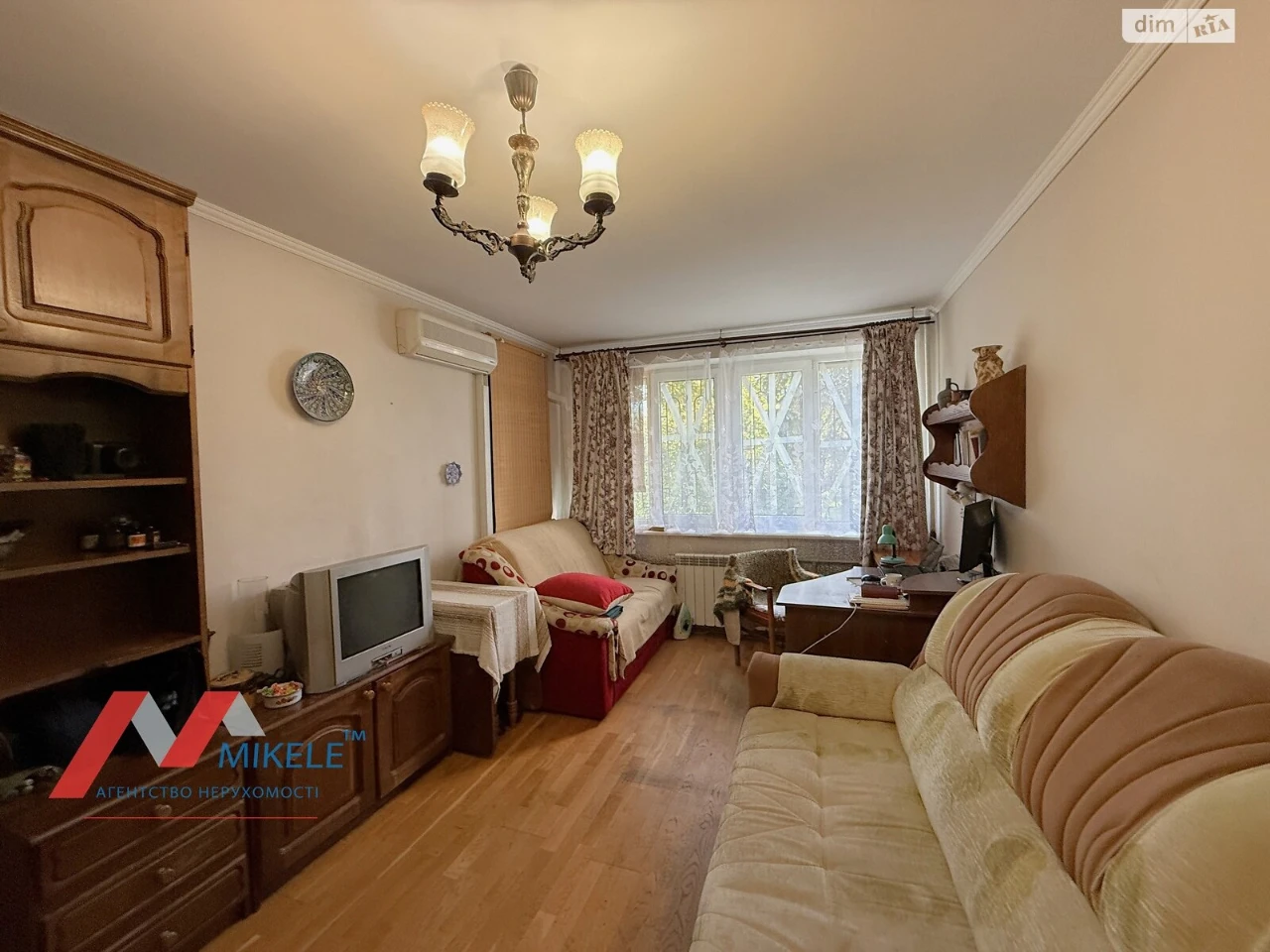 Продається Квартира в Північно-Броварському Масиві