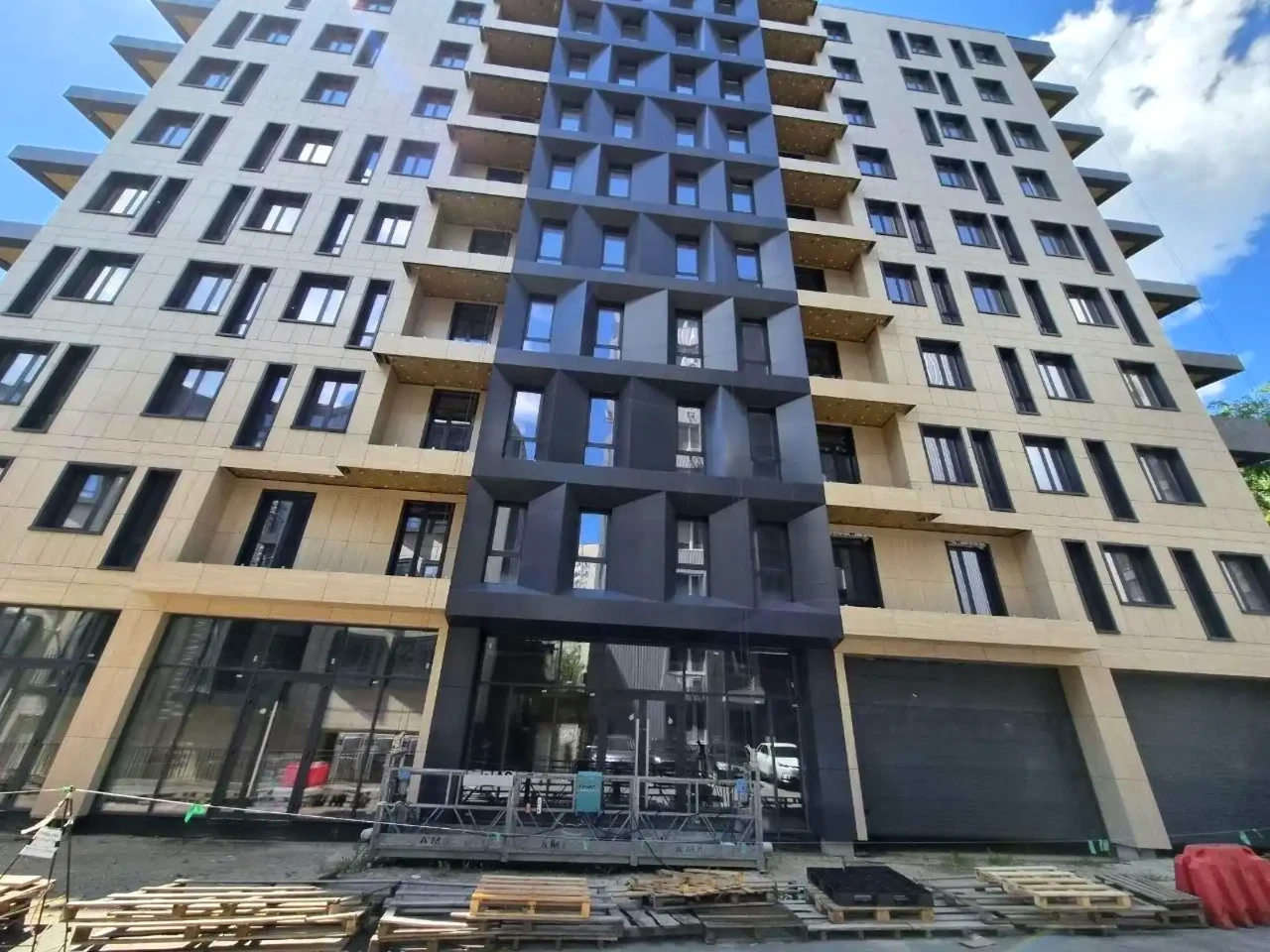 Продаж квартири 1-кімн. 35 м² 7/10 пов.