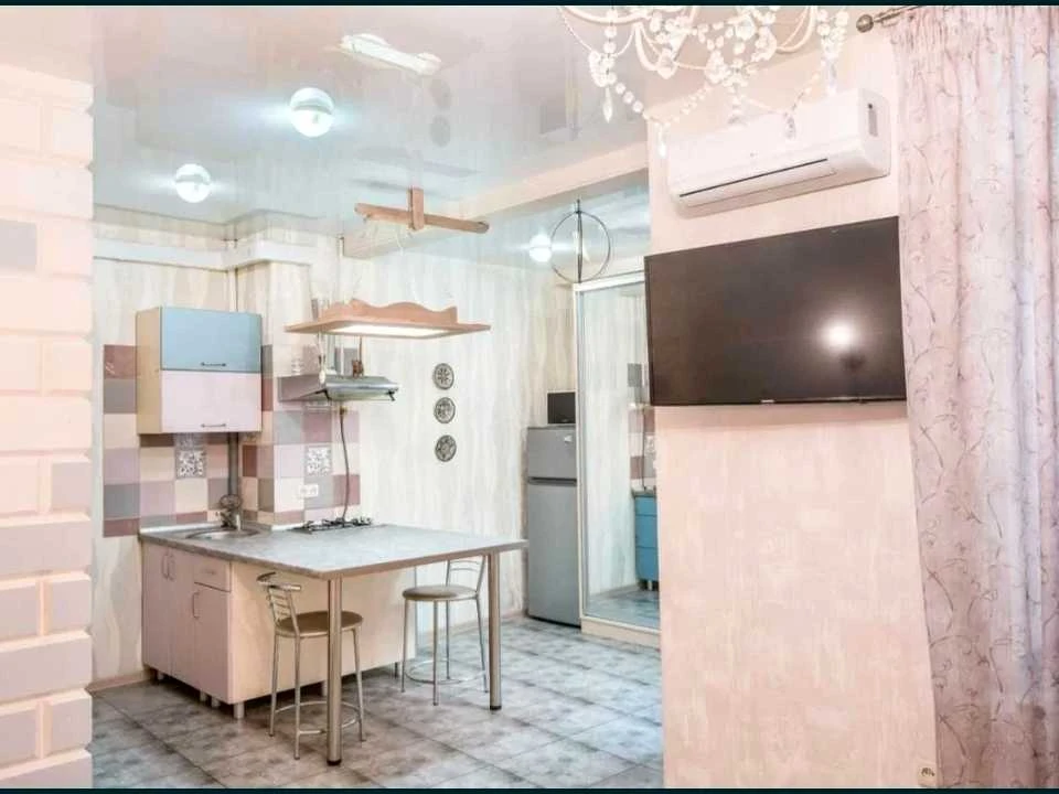 Apartment. Odessa, Osipova