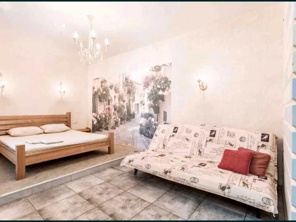Apartment. Odessa, Osipova