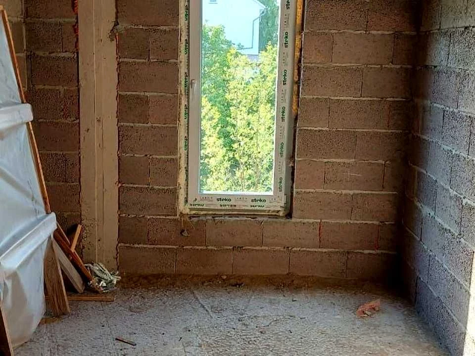 House. Odesa, Nedelina
