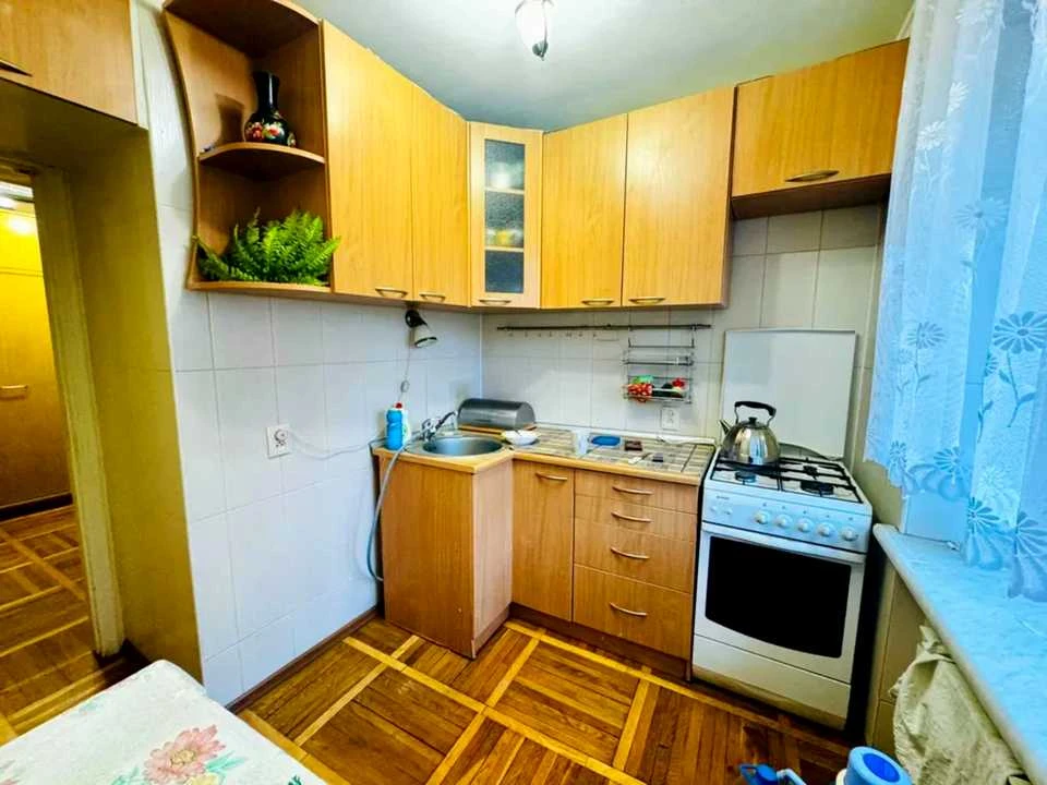 Apartment. Kharkiv, 23 Serpnya Lane.