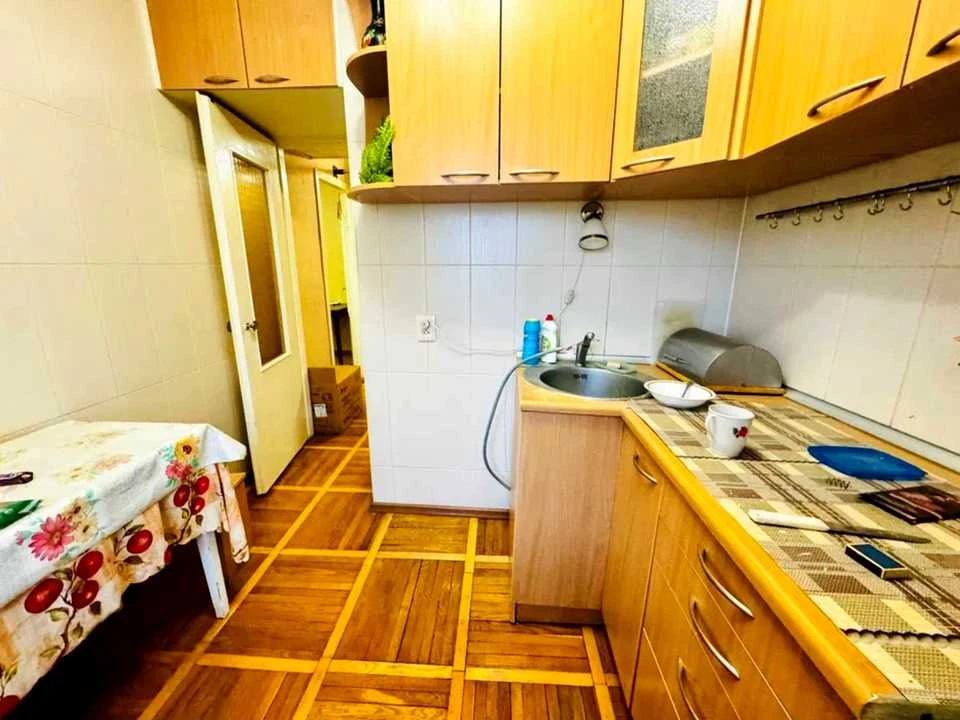 Apartment. Kharkiv, 23 Serpnya Lane.