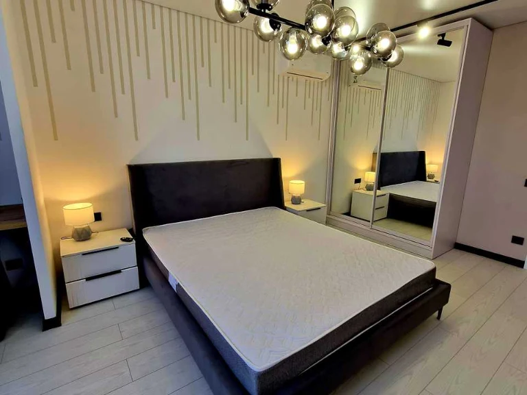 Apartment. Yakova Hnizdoskogo st., Lviv