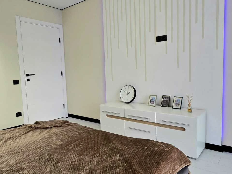 Apartment. Yakova Hnizdoskogo st., Lviv