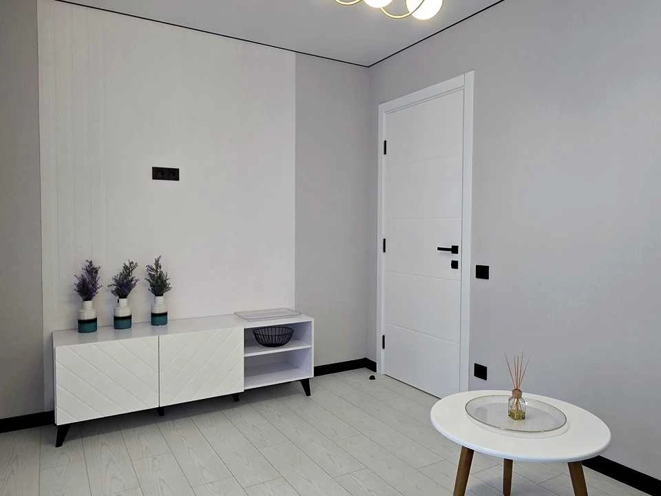 Apartment. Yakova Hnizdoskogo st., Lviv