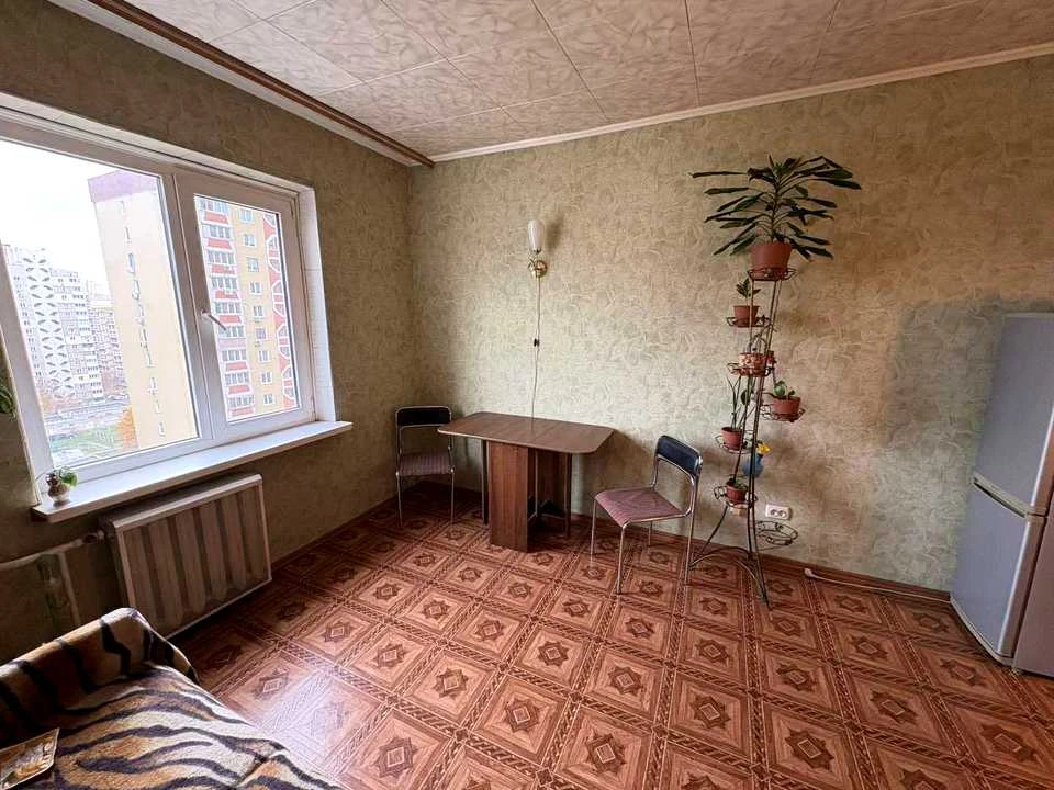 Квартира. Київ, вулиця Урлівська.