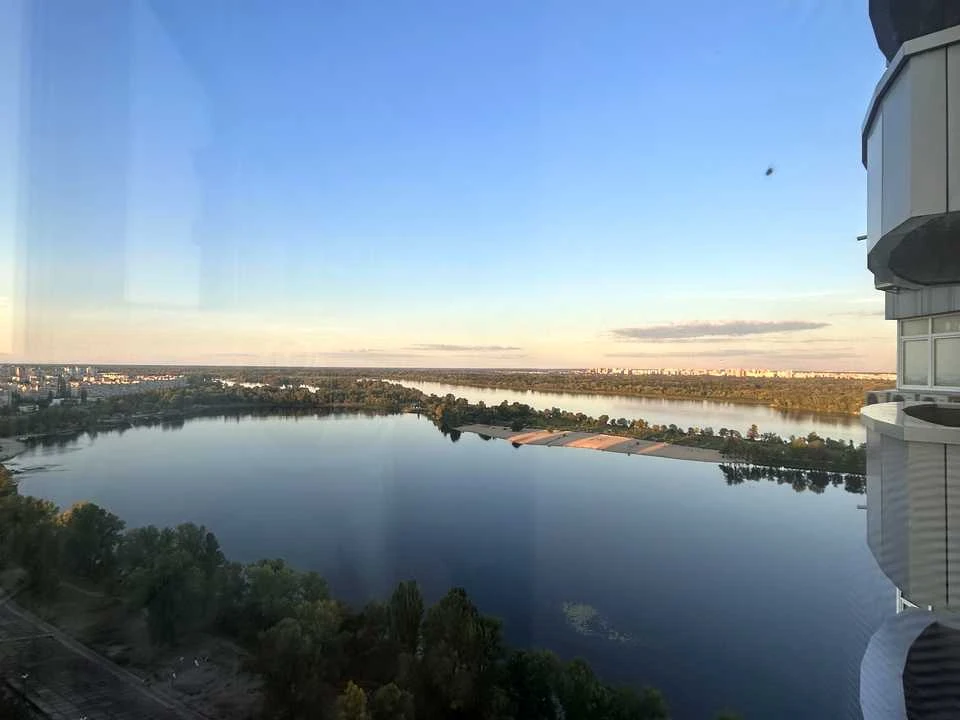 Квартира. Київ, Володимира Івасюка просп.