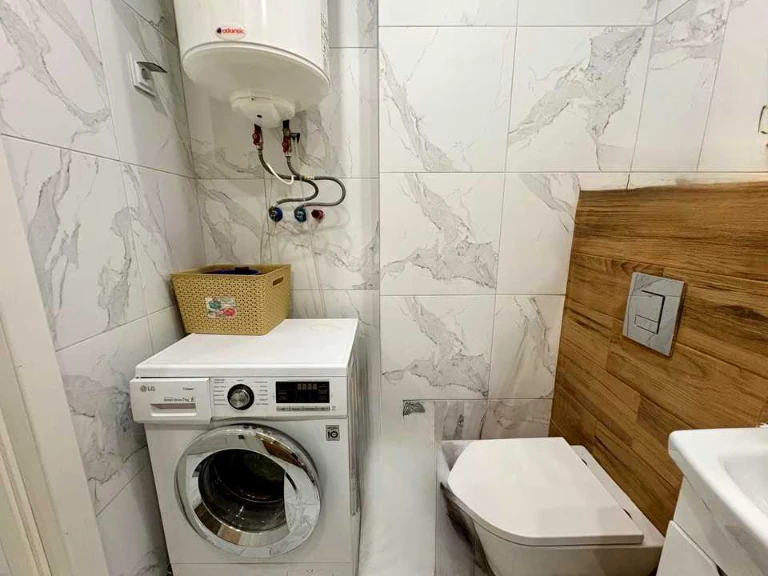 Apartment. Kharkiv, Barabashova St.